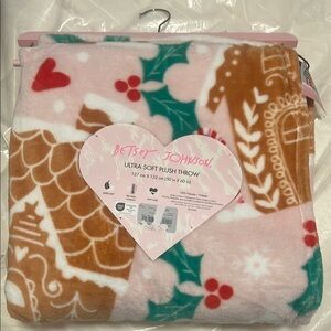 Betsey Johnson Ultra Soft Plush Throw - Gingerbread Pink and Brown